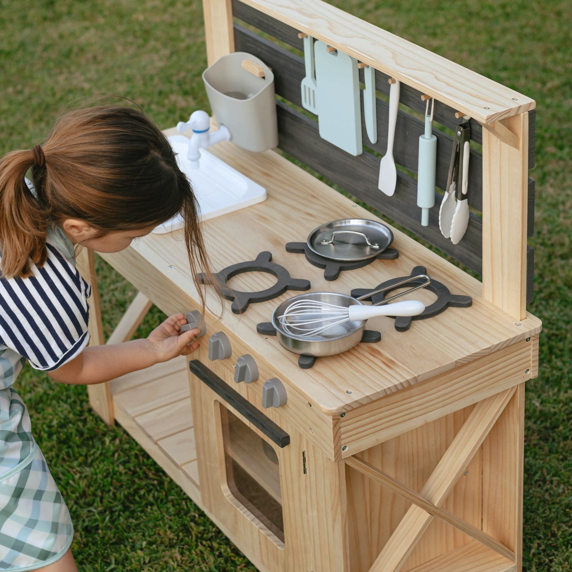 Mud Kitchen