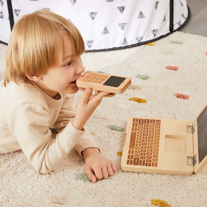 Play Cell Phone
